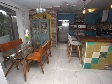 Casa en venta en PEÑALOLÉN