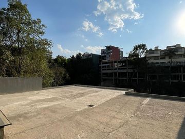 Garden House en Obra Blanca dentro de Cerrada en Tecamachalco en Venta