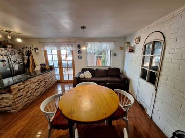 Casa en venta en MAIPÚ