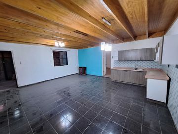 Casa en venta en LA GRANJA
