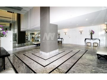 Alquiler / Venta de Apartamento en AV. BALBOA PH RIVAGE