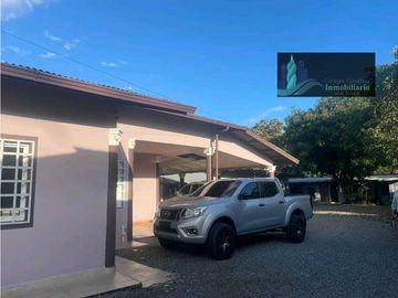 VENTA  CASA EN DAVID DE  1,000 METROS MAS 9 APARTAMENTOS