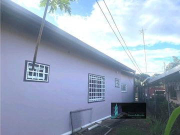 VENTA  CASA EN DAVID DE  1,000 METROS MAS 9 APARTAMENTOS