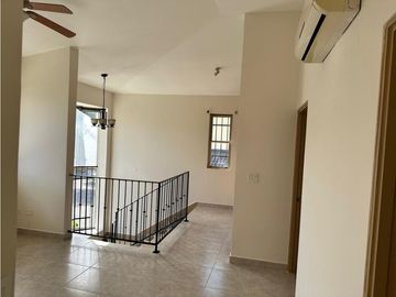 CLAYTON / EMBASSY GARDENS / 500M2 / 3 HAB / TERRAZA / LINEA BLANCA