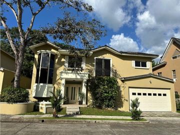CLAYTON / EMBASSY GARDENS / 500M2 / 3 HAB / TERRAZA / LINEA BLANCA