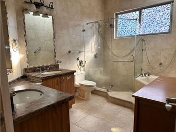 CLAYTON / EMBASSY GARDENS / 500M2 / 3 HAB / TERRAZA / LINEA BLANCA