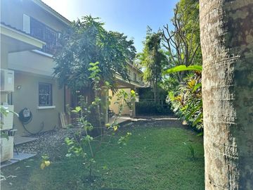 CLAYTON / EMBASSY GARDENS / 500M2 / 3 HAB / TERRAZA / LINEA BLANCA