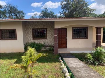 A la venta hermosa vivienda