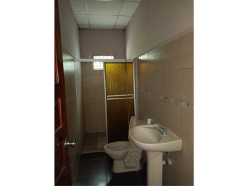 RESIDENCIA BIEN AMPLIA EN TERRENO DE 5 MIL METROS