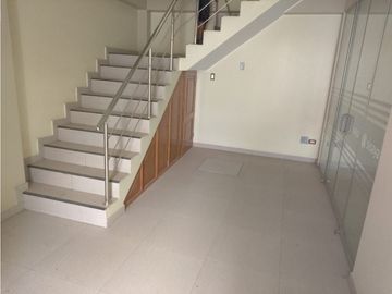 VENDO LOCAL INDUSTRIAL DE ESTRENO 1000M2 EN CARABAYLLO