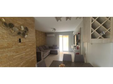 En venta casa 2 habitaciones Urb. Arboleda.