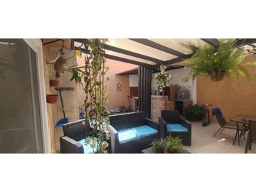 En venta casa de 4 habitaciones urb. Arboleda