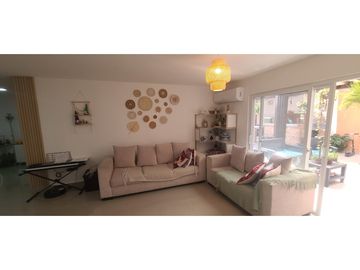 En venta casa de 4 habitaciones urb. Arboleda