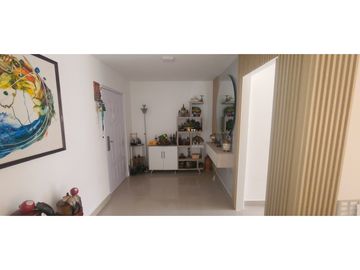 En venta casa de 4 habitaciones urb. Arboleda