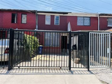 Departamento en Venta en Pasaje Minerva. Santa Raquel y Sotero del Rio. Villa los Peumos