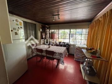 Casa en Venta en Alberto Llona con Santa Maria