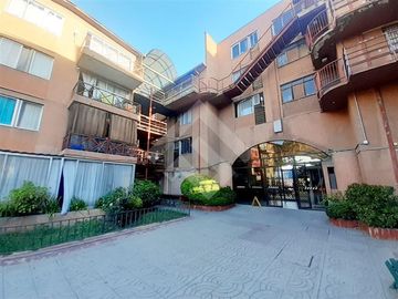 Departamento en Venta en Av. Libertador Bernardo Ohhigins / LAS REJAS