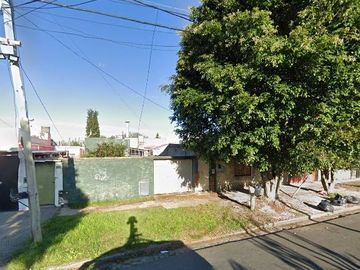 Casa PH en venta en Villa Dominico