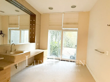 DEPARTAMENTO EXCLUSIVO EN LOMAS ALTAS