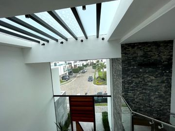 Casa en Venta Puebla Lomas de Angelópolis 1 alberca 5 recámaras