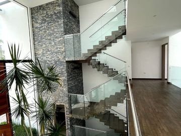 Casa en Venta Puebla Lomas de Angelópolis 1 alberca 5 recámaras