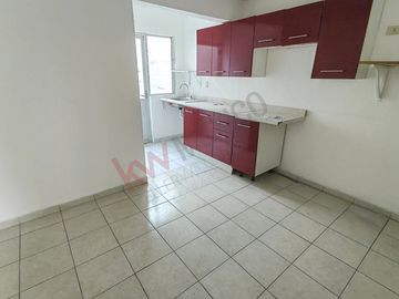 Casa en venta en Fracc Monte Real con recámara en planta baja