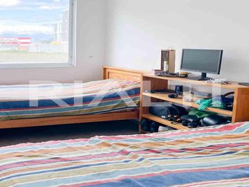 Casa en Venta Cumbayá, 252m2, 3 dormitorios dentro de Conjunto Privado