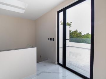 CASA NUEVA EN RESIDENCIAL VIA CUMBRES EN VENTA EN CANCUN COLDWELL BANKER