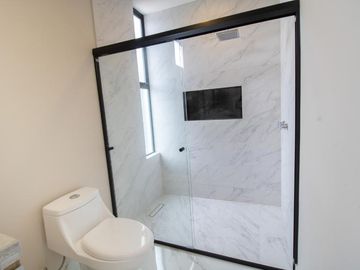 CASA NUEVA EN RESIDENCIAL VIA CUMBRES EN VENTA EN CANCUN COLDWELL BANKER