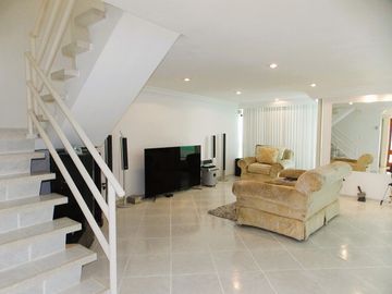 Casa en venta en Residencial Cafetales, Coyoacán, CDMX