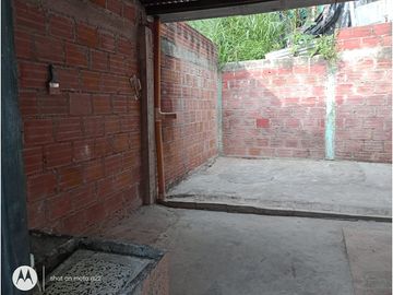 SE VENDE CASA  ARMENIA QUINDIO COLOMBIA