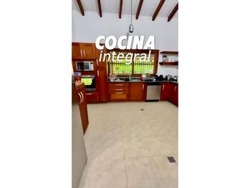 Hermosa finca a puerta cerrada en venta - Santa Elena El Cerrito Valle
