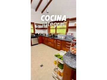 Hermosa finca a puerta cerrada en venta - Santa Elena El Cerrito Valle