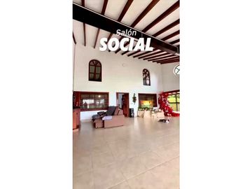 Hermosa finca a puerta cerrada en venta - Santa Elena El Cerrito Valle