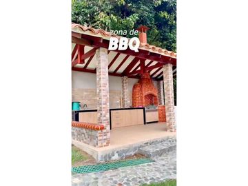 Hermosa finca a puerta cerrada en venta - Santa Elena El Cerrito Valle