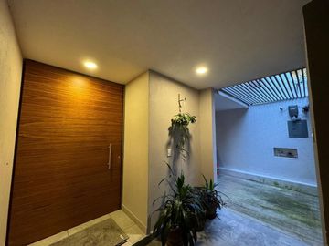 Casa en Fraccionamiento en Vista Hermosa, Cuernavaca, Morelos CAEN-1092-Fr*