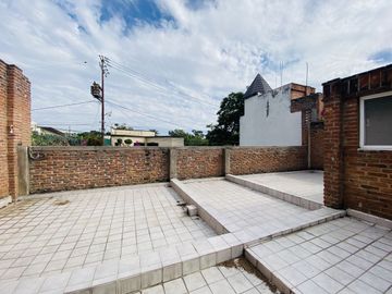 Casa en Fraccionamiento en Lomas de Vista Hermosa, Cuernavaca, Morelos CAEN-Ve-1