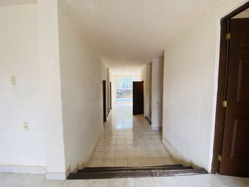 Casa en Fraccionamiento en Lomas de Vista Hermosa, Cuernavaca, Morelos CAEN-Ve-1