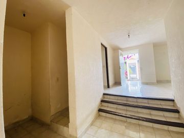 Casa en Fraccionamiento en Lomas de Vista Hermosa, Cuernavaca, Morelos CAEN-Ve-1