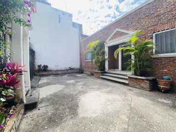 Casa en Fraccionamiento en Lomas de Vista Hermosa, Cuernavaca, Morelos CAEN-Ve-1