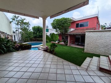 Casa en Fraccionamiento en Delicias, Cuernavaca, Morelos CAEN-991-Fr