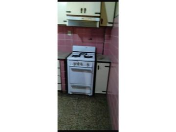 VENTA casa 3 ambientes CASEROS, Pdo. Tres de Febrero escucha propuestas!!