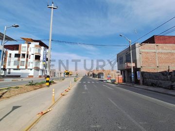 CASA COMERCIAL EN PLENA AV. RAUL PORRAS -TACNA