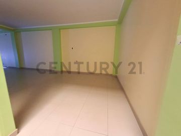 CASA COMERCIAL EN PLENA AV. RAUL PORRAS -TACNA