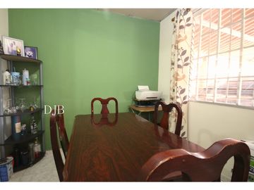 VENTA DE CASA DE ESQUINA EN PACORA