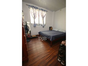 VENTA DE CASA DE ESQUINA EN PACORA
