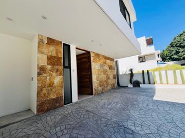 Estrene al Norte de Cuernavaca