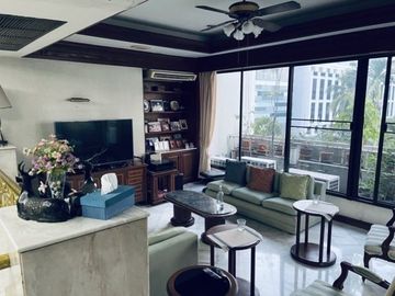 6 Bedroom Whole Building for sale in Khlong Toei Nuea, Bangkok