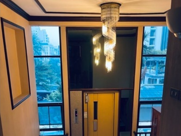 6 Bedroom Whole Building for sale in Khlong Toei Nuea, Bangkok