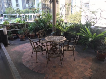 6 Bedroom Whole Building for sale in Khlong Toei Nuea, Bangkok